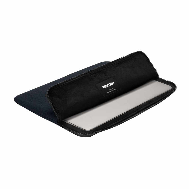 INMB100605HNY Slim Sleeve 13 inch Heather Navy