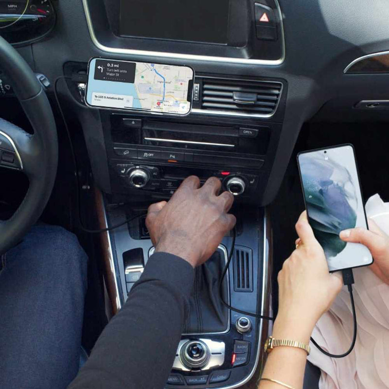CCB004btBK 37W Dual USB-C/USB-A Power Delivery PPS Car Charger Black