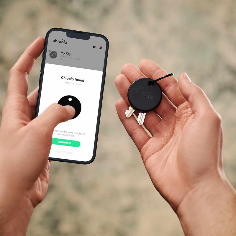 RWS0000008000 POP 4 Pack Tracking Tag (Works with Google’s Find My Device or Apple Find My) Black/White/Red/Blue
