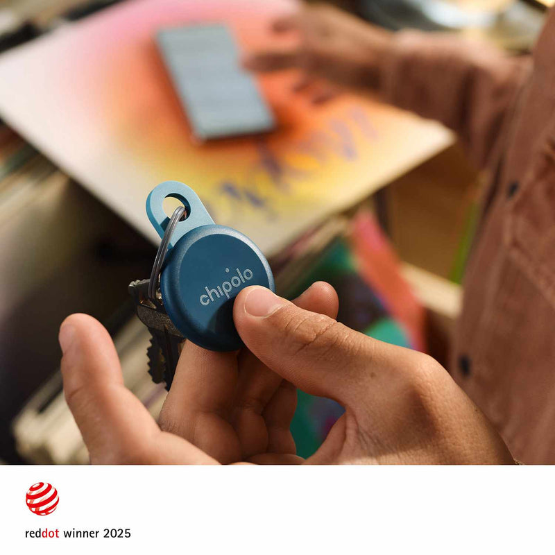 Chipolo LOOP Tracking Tag (Works with Android's Find Hub Device or Apple Find My) Navy