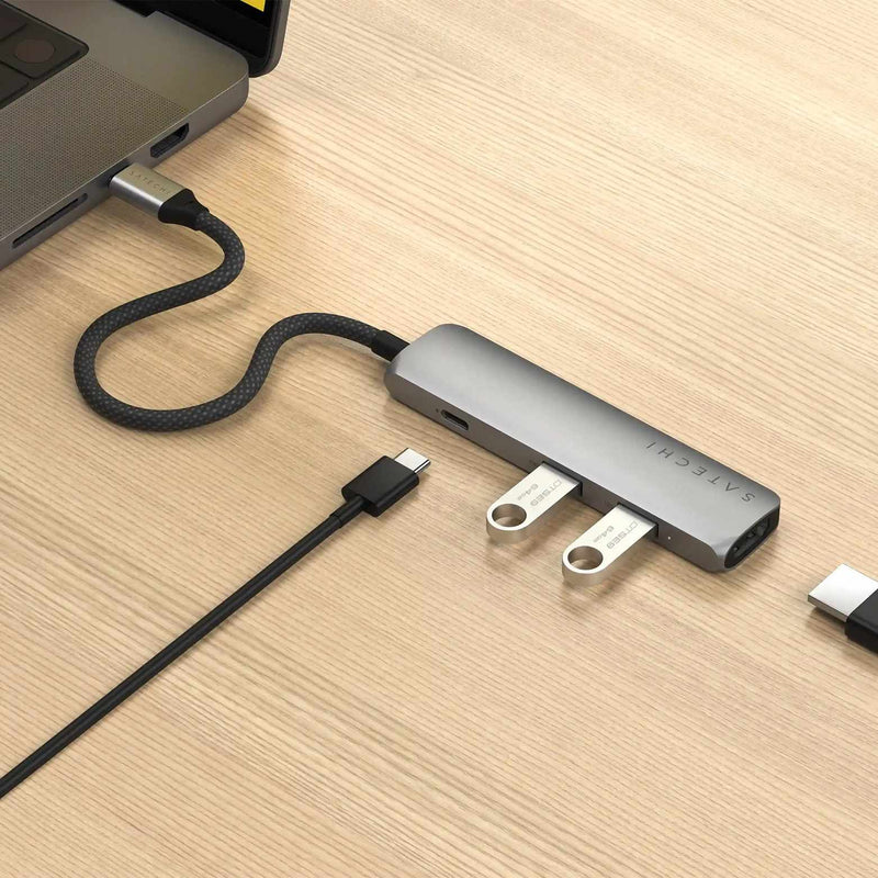 STP4SM 4-in-1 USB-C Slim Multiport Adapter 4K Space Gray