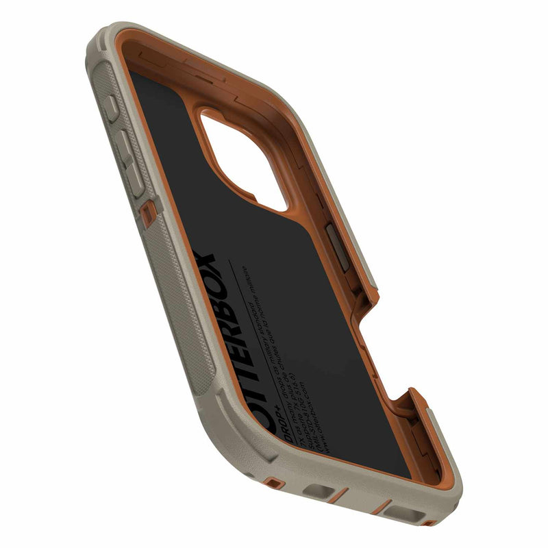 7796019 Defender Pro MagSafe Case iPhone 16 Realtree