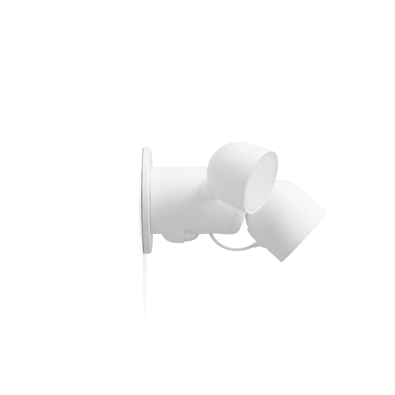 GA02411CA Nest Cam with Floodlight White